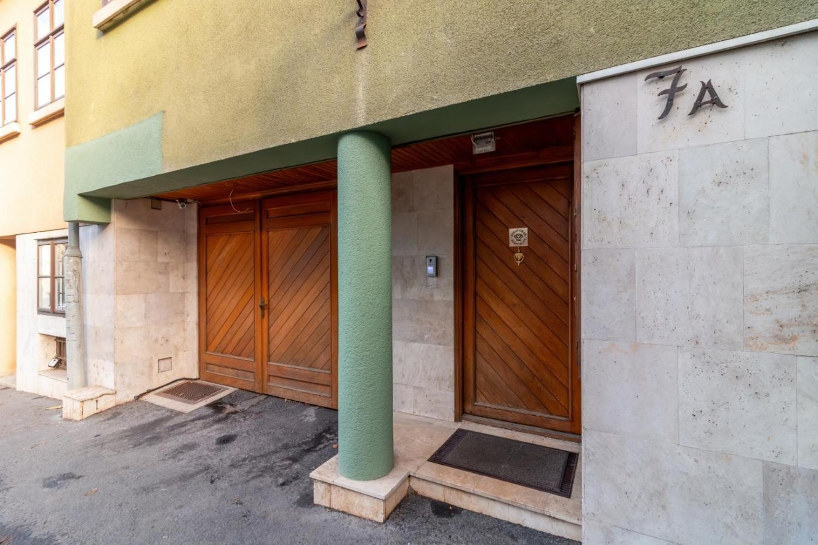 Donaticoeur Residence Budapest Exteriör bild